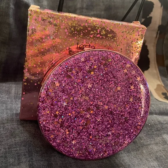 love trust & fairy dust eye palette - Picture 2 of 4